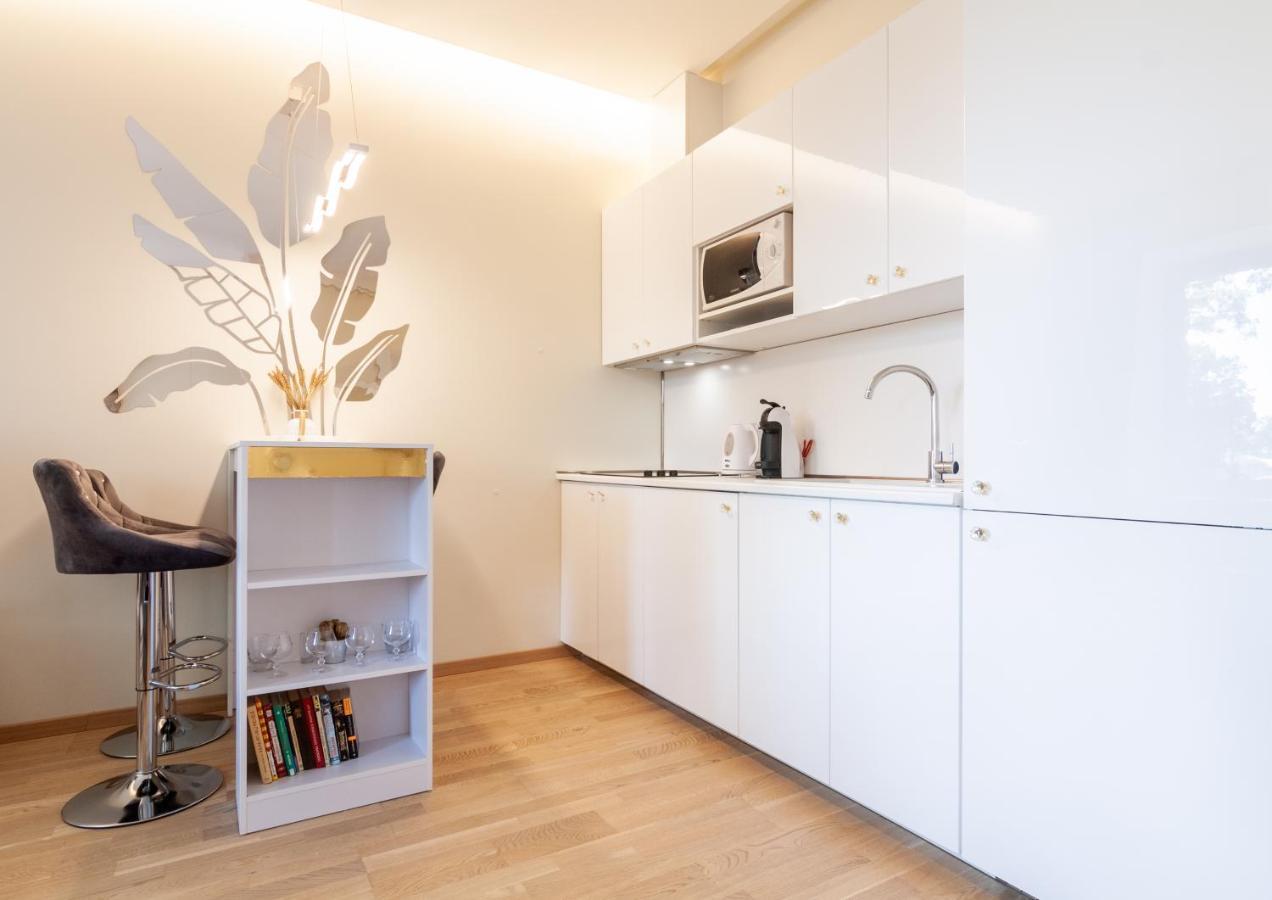 פלאנגה Central Square Apartments מראה חיצוני תמונה