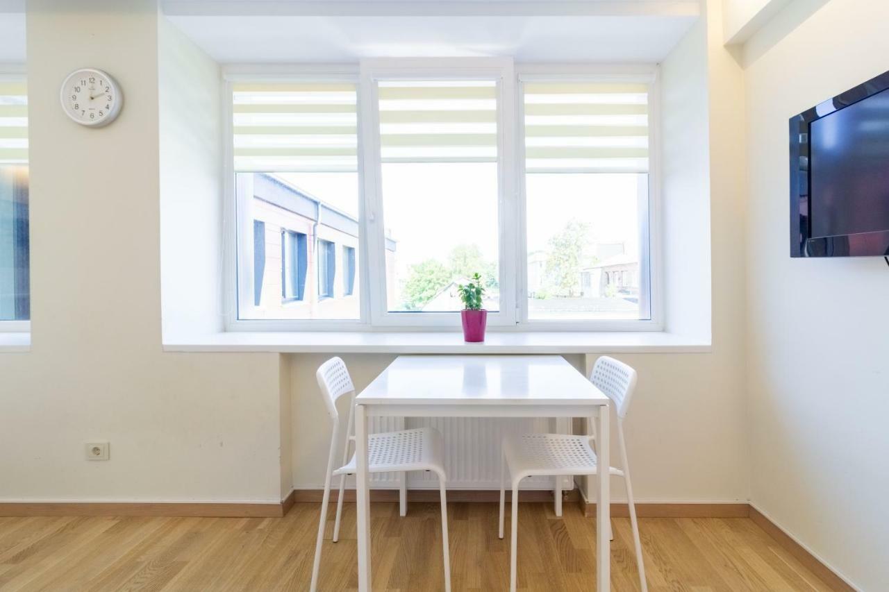 פלאנגה Central Square Apartments מראה חיצוני תמונה